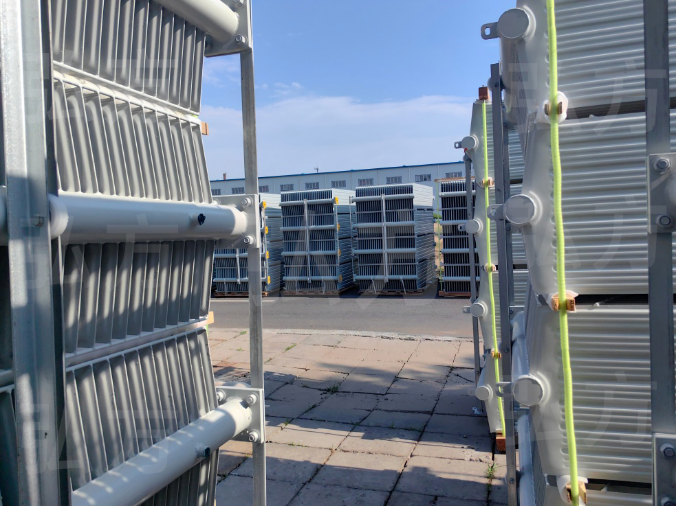 弘方變壓器片式散熱器防腐涂裝案例 弘方變壓器片式散熱器防腐涂裝案例